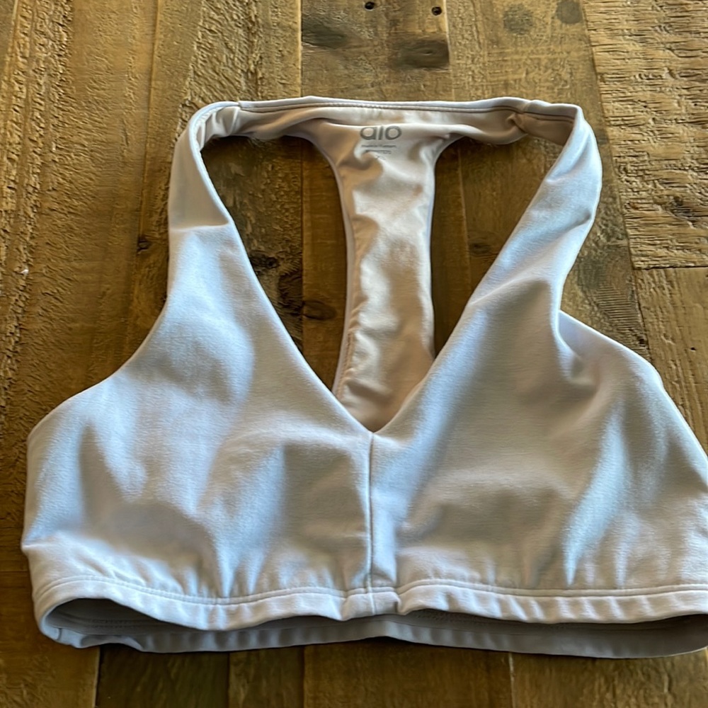 Alo yoga base bra